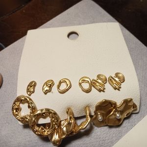 Free people earring set